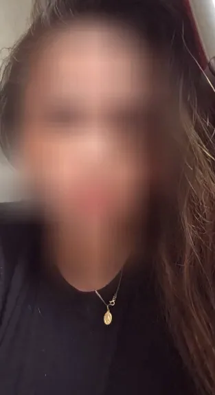 Annika, 36