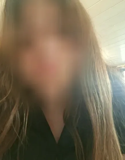Ayse, 27