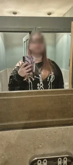 Bianca, 21