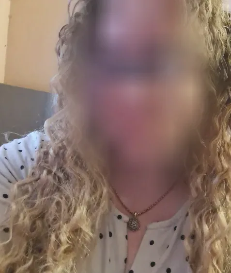 Chiara, 26
