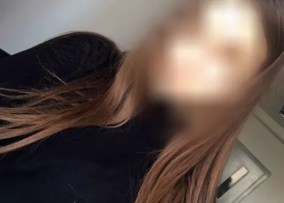 Christina, 24