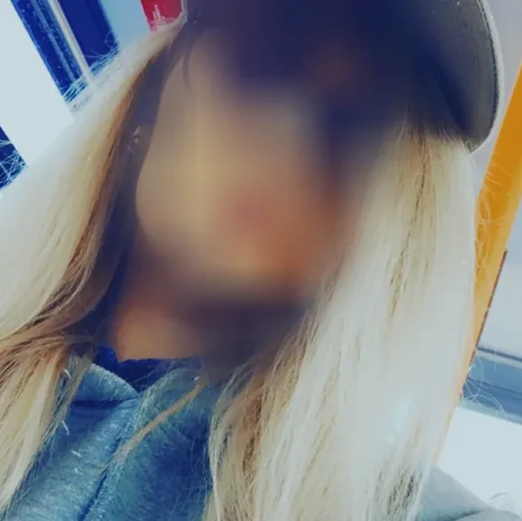 Ida, 28