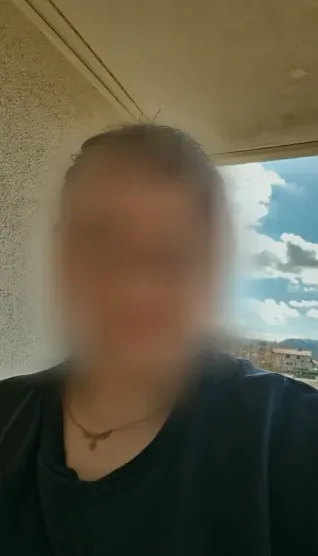 Jana, 24