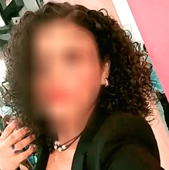 Lena, 35
