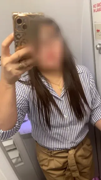 Nadja, 38