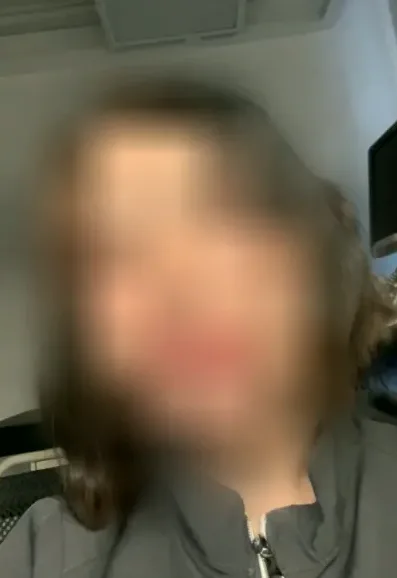 Neele, 36