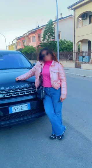 Nora, 36