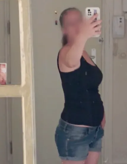Pia, 36